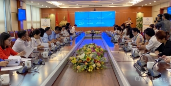 Bộ Thông tin và Truyền thông ra mắt Cẩm nang Chuyển đổi số