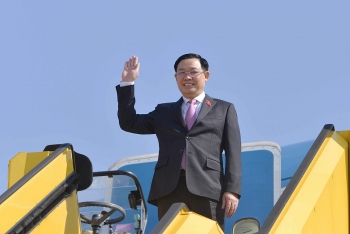 Đoàn đại biểu cấp cao Quốc hội Việt Nam đến Áo, bắt đầu các hoạt động tham dự WCSP5