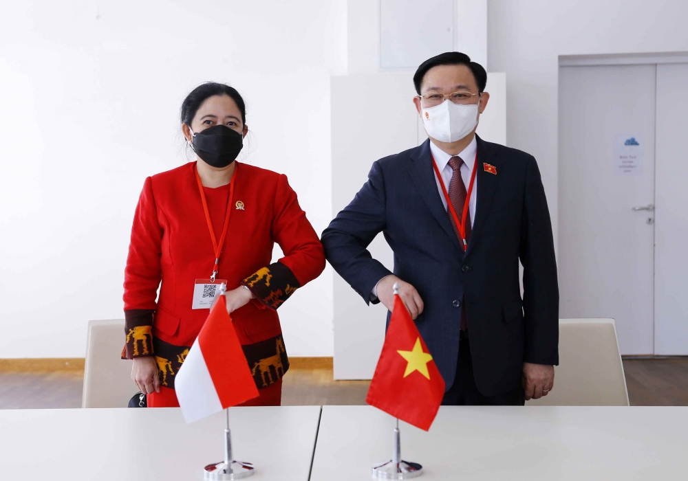 Chủ tịch Quốc hội Vương Đình Huệ đã hội kiến với Chủ tịch Hạ viện Indonesia Puan Maharani Chủ tịch Quốc hội Vương Đình Huệ đã hội kiến với Chủ tịch Hạ viện Indonesia Puan Maharani