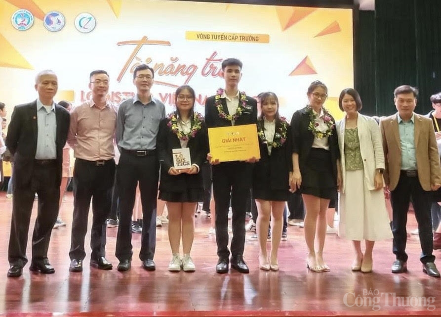 Đại học Kinh tế Quốc dân: Tìm kiếm tài năng trẻ logistics Đại học Kinh tế Quốc dân: Tìm kiếm tài năng trẻ logistics