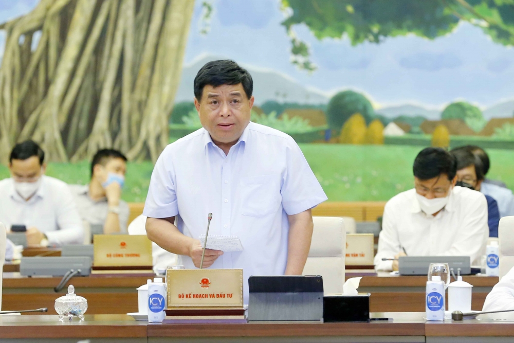 Cơ cấu lại nền kinh tế cần thực hiện quyết liệt hơn nhằm tạo đà bứt phá cho giai đoạn tới Cơ cấu lại nền kinh tế cần thực hiện quyết liệt hơn nhằm tạo đà bứt phá cho giai đoạn tới