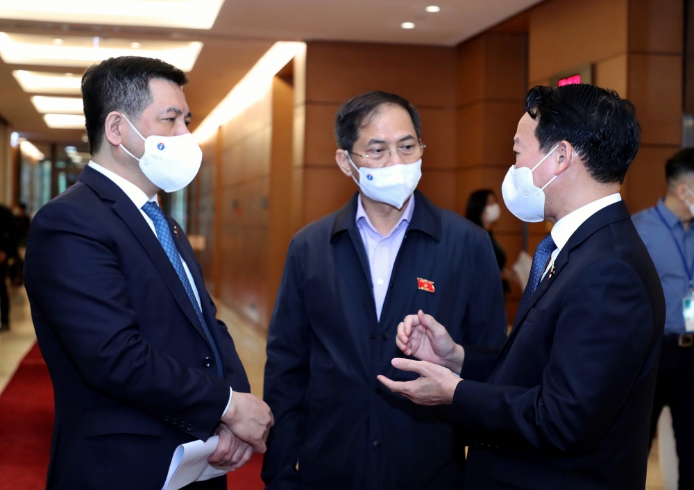 Mục tiêu GDP tăng 6 - 6,5% vào năm 2022 có thể đạt nhưng phải quyết tâm thật lớn Mục tiêu GDP tăng 6 - 6,5% vào năm 2022 có thể đạt nhưng phải quyết tâm thật lớn