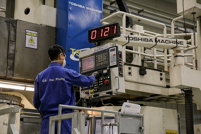 Bên trong nhà máy xuất khẩu hơn 1 tỷ USD hệ thống máy phát điện cho tuabin gió tại Hải Phòng ben trong nha may xuat khau hon 1 ty usd he thong may phat dien cho tuabin gio tai hai phong