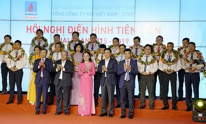pv gas dam bao he thong khi van hanh an toan lien tuc va on dinh