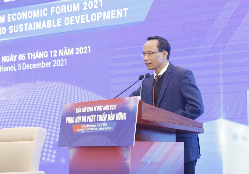 Tạo không gian tài khóa, thúc đẩy phục hồi và tăng trưởng