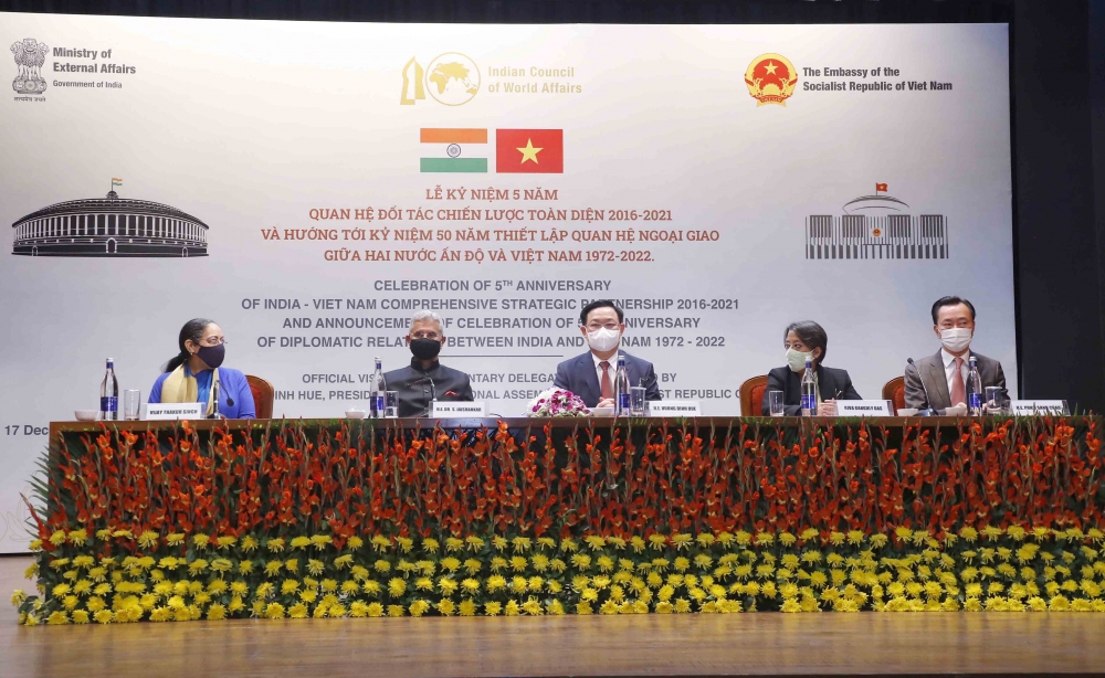 5 năm quan hệ đối tác chiến lược toàn diện Việt Nam - Ấn Độ 5 năm quan hệ đối tác chiến lược toàn diện Việt Nam - Ấn Độ