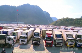 Lạng Sơn: 1.966 xe hàng chờ xuất khẩu tại các khu vực cửa khẩu