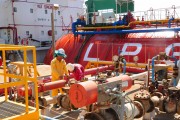 Phát triển ngành công nghiệp khí- Tăng cường đầu tư hạ tầng