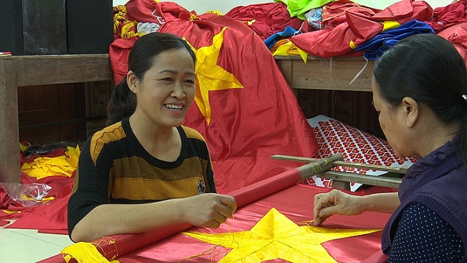 Thổi hồn cho lá cờ Tổ quốc thoi hon cho la co to quoc