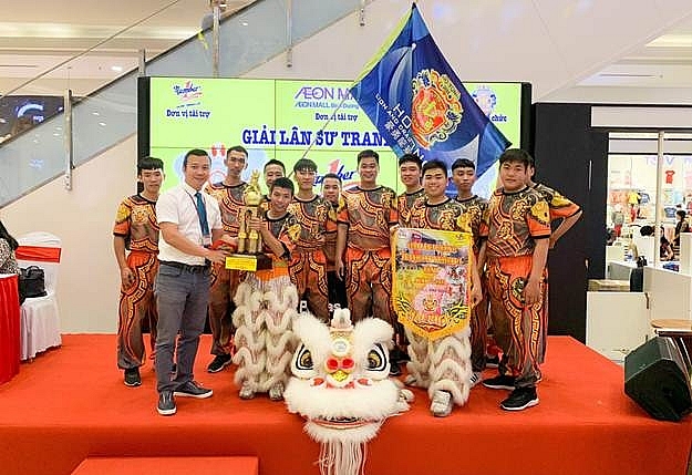 Mãn nhãn với màn tranh tài của 30 đội tại Giải lân sư tranh Cup Number 1 man nhan voi man tranh tai cua 30 doi tai giai lan su tranh cup number 1