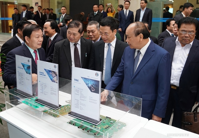 100 triệu dân, 100 nghìn doanh nghiệp số và mục tiêu 30% GDP 100 trieu dan 100 nghin doanh nghiep so va muc tieu 30 gdp