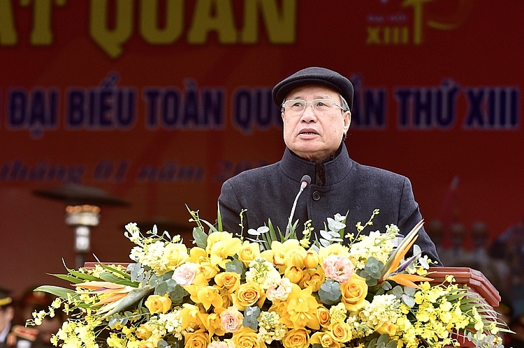 Đem hết tâm huyết, sức lực, tài trí bảo vệ Đảng Đem hết tâm huyết, sức lực, tài trí bảo vệ Đảng