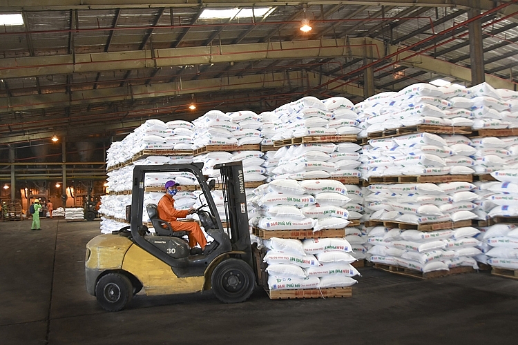 Nhà máy Đạm Phú Mỹ vận hành an toàn, ổn định, vượt công suất thiết kế Nhà máy Đạm Phú Mỹ vận hành an toàn, ổn định, vượt công suất thiết kế