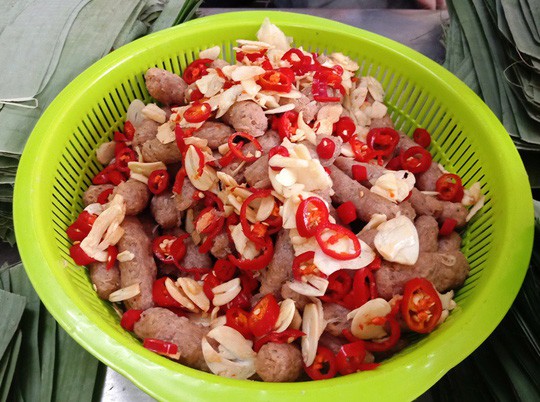 Giá tăng vù vù, đặc sản nem chua xứ Thanh vẫn “cháy hàng” gia tang vu vu dac san nem chua xu thanh van chay hang