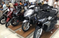 Giá xe máy giảm mạnh sau Tết