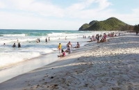 Làm du lịch bằng tình yêu biển đảo