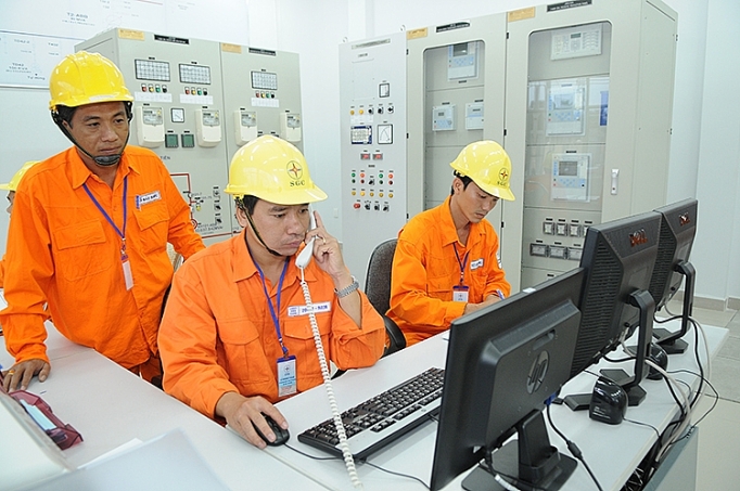 Ngành điện miền Nam: Tự động hóa để nâng độ tin cậy cấp điện nganh dien mien nam tu dong hoa de nang do tin cay cap dien
