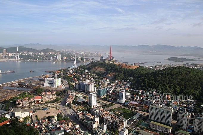 dich covid 19 quang ninh tim giai phap phat trien kinh te toan dien