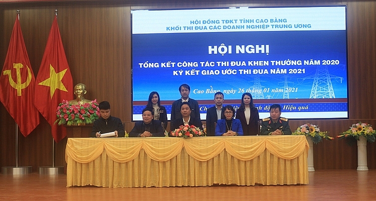 ảnh bài PC Cáo Băng- PC Cao Bằng tham gia le ky ket giao uoc thi dua khoi các DN TƯ của tỉnh Cao Bằng nam 2021 ảnh bài PC Cáo Băng- PC Cao Bằng tham gia le ky ket giao uoc thi dua khoi các DN TƯ của tỉnh Cao Bằng nam 2021