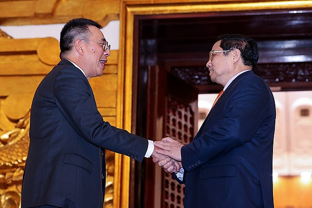Thủ tướng Chính phủ Phạm Minh Chính tiếp ông Roongrote Rangsiyopash, Chủ tịch, Giám đốc điều hành Tập đoàn SCG (Thái Lan)