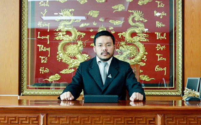 <b>Ông Lương Trí Thìn, Chủ tịch Đất Xanh</b>: Cũng như ông Nguyễn Trung Vũ - Chủ tịch CEN Group, năm 2014, ông Lương Trí Thìn được thị trường biết đến đã tạo ra sức ảnh hưởng lớn tới giao dịch của thị trường bất động sản.<br><br>Năm qua, Đất Xanh Đã có khoảng 8.800 giao dịch thành công trên cả nước.<br><br>Với khả năng “phủ” tốt trong hoạt động môi giới bất động sản tại hai thành phối lớn là Hà Nội và Tp.HCM, năm 2015, công ty này đang hướng tới 10.000 giao dịch thành công.