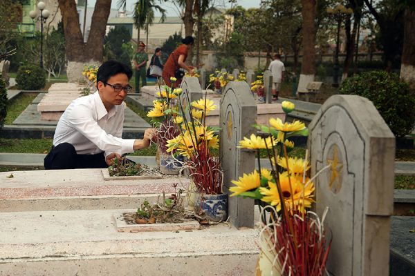 Phó Thủ tướng: Cần thay đổi căn bản trong giáo dục học sinh dân tộc thiểu số pho thu tuong can thay doi can ban trong giao duc hoc sinh dan toc thieu so
