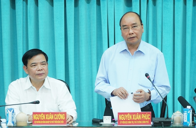 thu tuong vaccine co san cua viet nam la tinh than kien cuong vuot kho