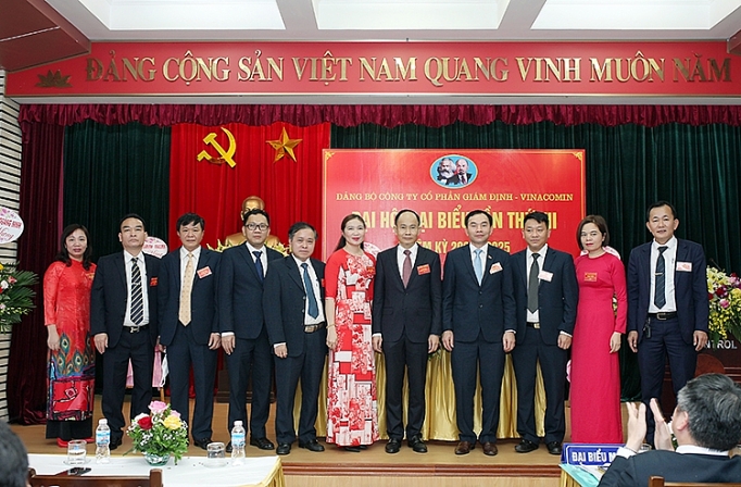 Đại hội Đảng bộ Công ty Cổ phần Giám định - Vinacomin lần thứ VII dai hoi dang bo cong ty co phan giam dinh vinacomin lan thu vii