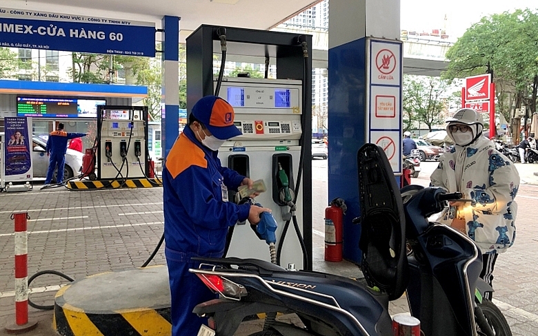 Phát huy vai trò quản lý Nhà nước trong điều hành giá xăng dầu Phát huy vai trò quản lý Nhà nước trong điều hành giá xăng dầu