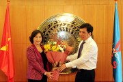 Xứng danh Anh hùng Lao động