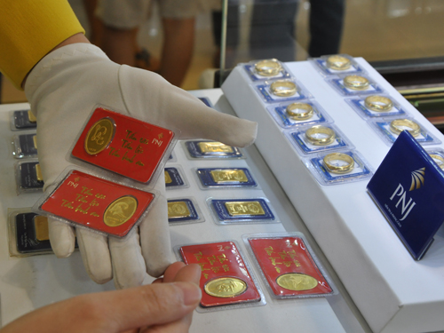 gia-vang-sjc-giam-usd-tang