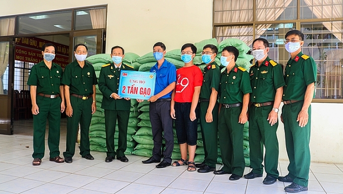 hoi ccb vietsovpetro chung tay phong chong dich benh covid 19