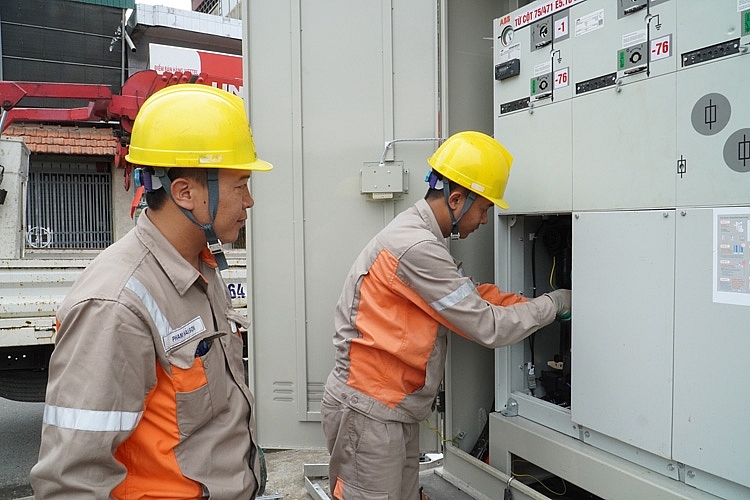 Nghiệm thu kỹ thuật trạm biến áp Hà Phong 2A Nghiệm thu kỹ thuật trạm biến áp Hà Phong 2A