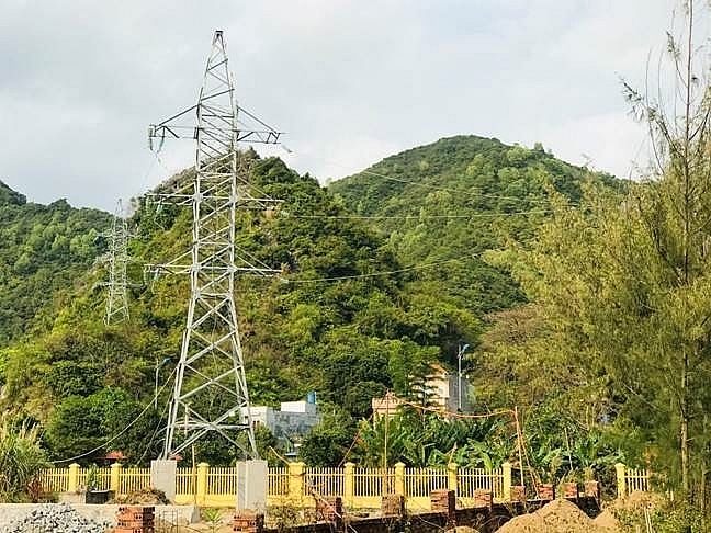 Triển khai thi công xây dựng mạch 2 đường dây 110kV thuộc TBA 110kV Cát Bà Triển khai thi công xây dựng mạch 2 đường dây 110kV thuộc TBA 110kV Cát Bà