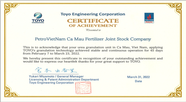 Giấy chứng nhận do nhà bản quyền TOYO cấp cho Công ty Cổ phần Phân bón Dầu khí Cà Mau.