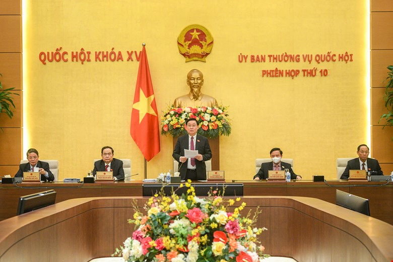 Chủ tịch Quốc hội Vương Đình Huệ phát biểu bế mạc phiên họp