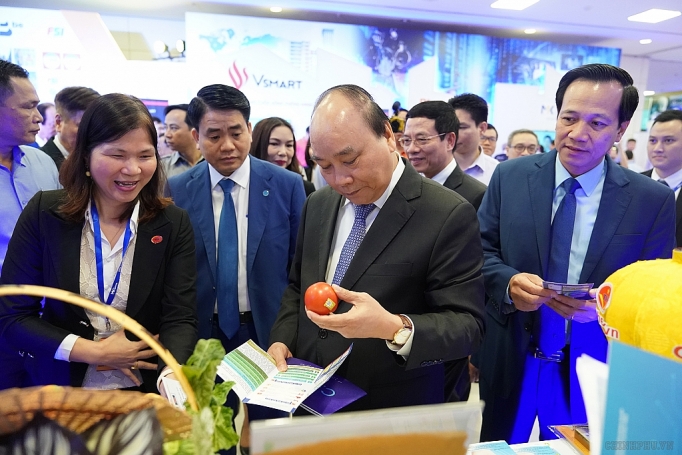 Thủ tướng dự diễn đàn thúc đẩy ngành công nghiệp 100 tỷ USD thu tuong du dien dan thuc day nganh cong nghiep 100 ty usd
