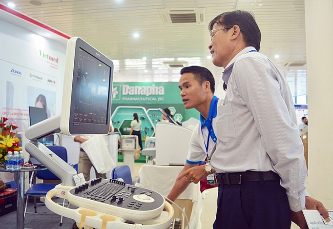 Thị trường dịch vụ y tế: Cuộc đua M&A quyết liệt thi truong dich vu y te cuoc dua ma quyet liet