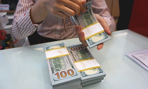 Tỷ giá ngân hàng lập đỉnh mới ty gia ngan hang lap dinh moi