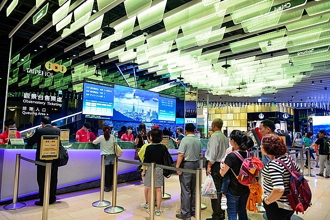 de khach du lich tron lai nuoc ngoai bi phat toi 90 trieu dong