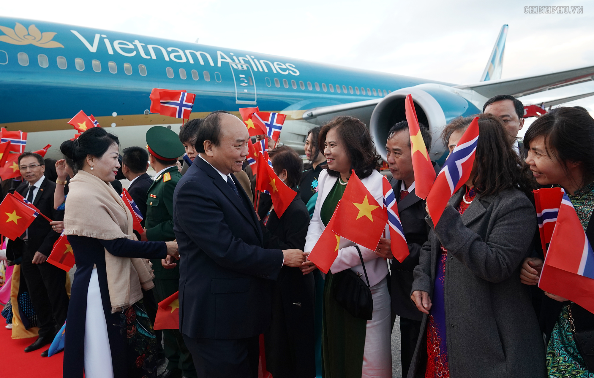 thu tuong den oslo bat dau tham chinh thuc na uy