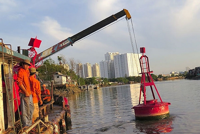 dat hang dau thau cung cap dv su nghiep cong quan ly bao tri duong thuy