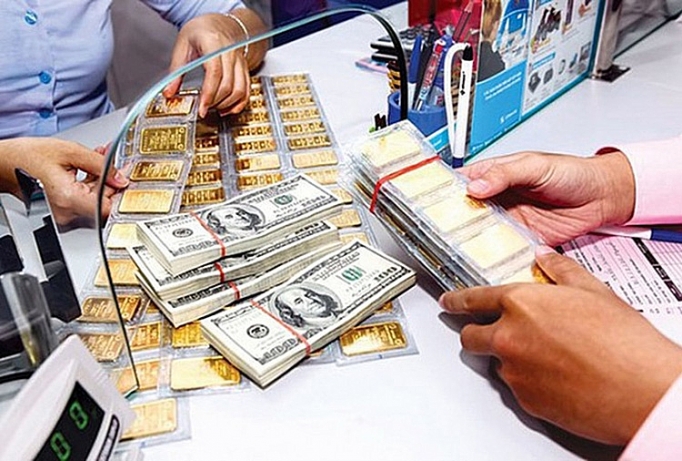 Giá vàng thế giới tăng mạnh, USD loạn nhịp gia vang the gioi tang manh usd loan nhip