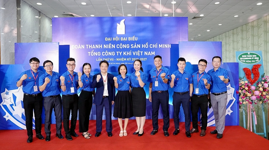 Tổng giám đốc PV GAS chúc mừng BCH Đoàn KĐN tại Đại hội Đại biểu Đoàn Thanh niên PV GAS nhiệm kỳ 2022-2027 Tổng giám đốc PV GAS chúc mừng BCH Đoàn KĐN tại Đại hội Đại biểu Đoàn Thanh niên PV GAS nhiệm kỳ 2022-2027