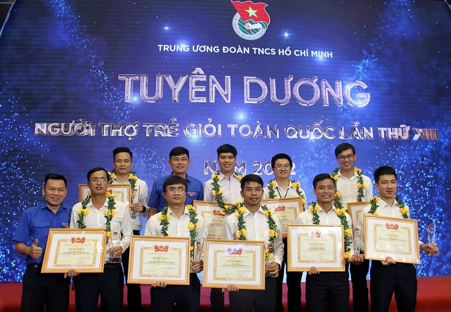 Các gương mặt Tuổi trẻ Dầu khí tiêu biểu tại sự kiện của Trung ương Đoàn 2022 Các gương mặt Tuổi trẻ Dầu khí tiêu biểu tại sự kiện của Trung ương Đoàn 2022