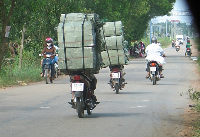 buon lau thuoc la dien bien phuc tap