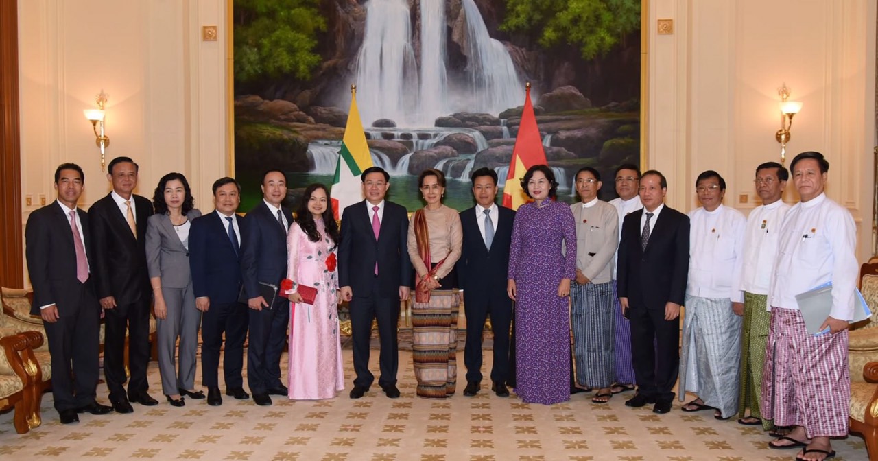 pho thu tuong de nghi myanmar don gian thu tuc thong quan hang hoa cua viet nam