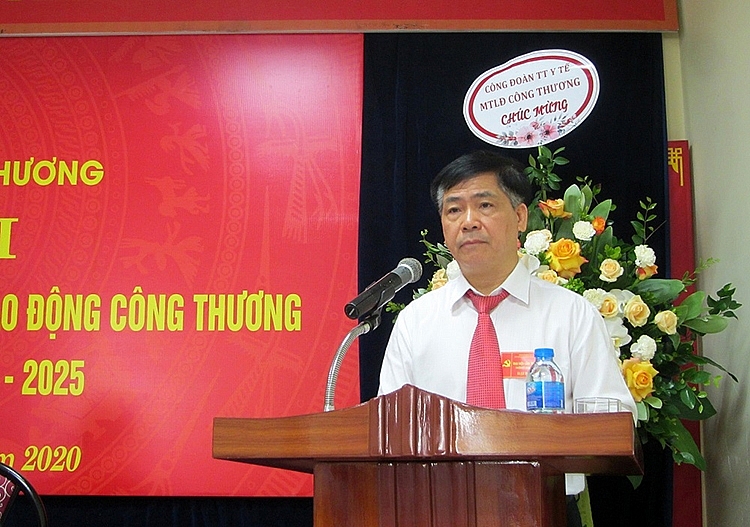 dang bo trung tam y te moi truong lao dong cong thuong doan ket quyet tam thuc hien thang loi cac muc tieu nhiem ky moi