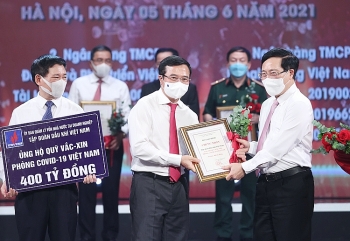 PV GAS tiếp tục ủng hộ 20 tỷ đồng, đồng hành cùng các tỉnh thành phòng chống COVID-19