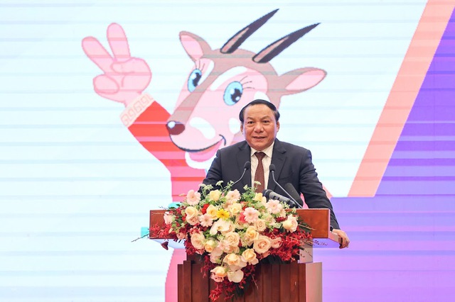 Thủ tướng: Nỗ lực hết mình vì màu cờ Tổ quốc, chinh phục những đỉnh cao mới - Ảnh 10. Thủ tướng: Nỗ lực hết mình vì màu cờ Tổ quốc, chinh phục những đỉnh cao mới - Ảnh 10.